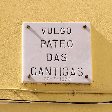 Apartamento Pateo Das Cantigas Balcony * Lisbona